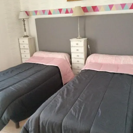 Saint-hilaire-de-riez, 2 Pièces, 4 Personnes - Fr-1-323-51