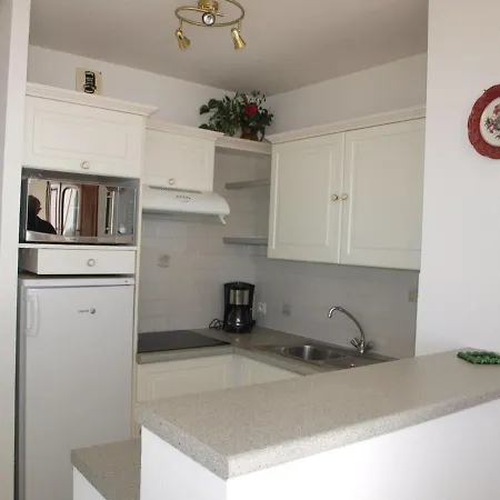 Saint-hilaire-de-riez, 2 Pièces, 4 Personnes - Fr-1-323-51 Appartement